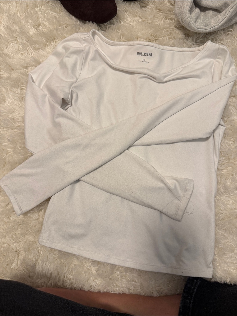 Hollister Women's White Long Sleeve Scoop-Neck Top